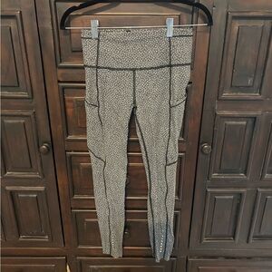 Lululemon Fast & Free 7/8 Tight (Nulux 25") Black and White Patterned Leggings